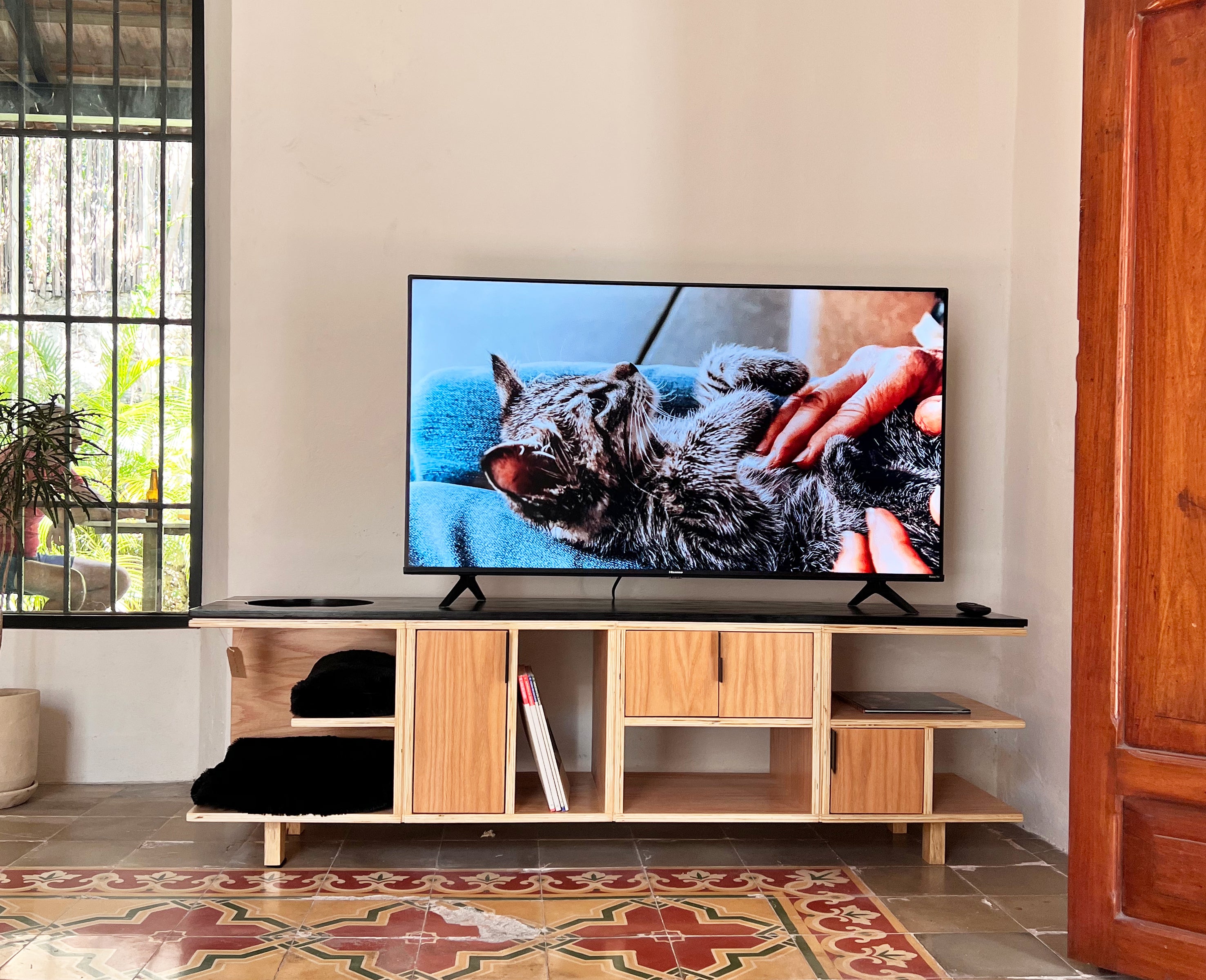 mueble de tv Tito