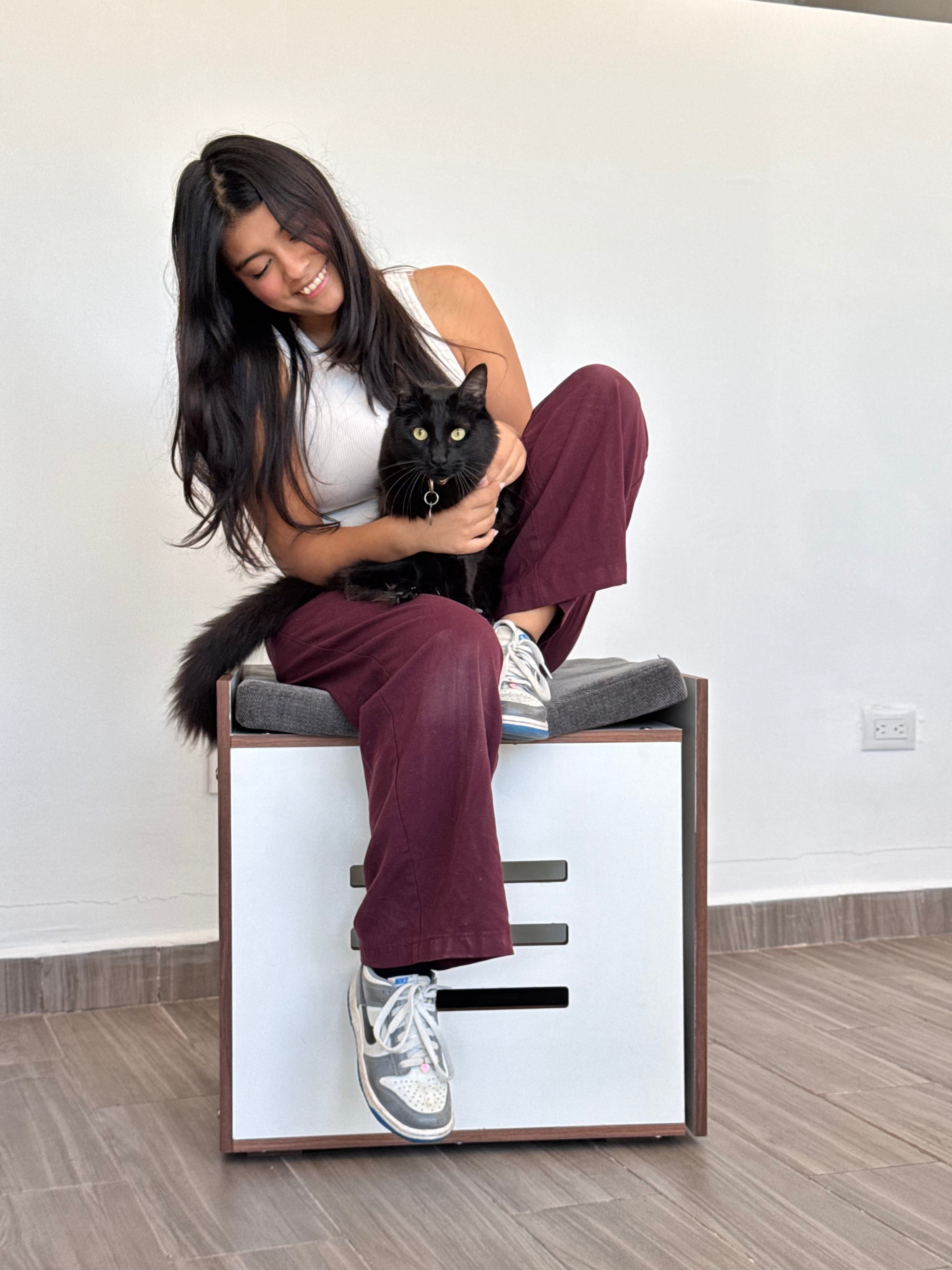 Arenero Kuro | Happy Nest Design Essentials